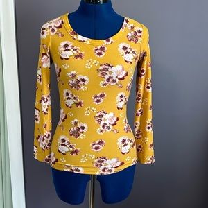 SET OF TWO - long sleeve women’s shirts